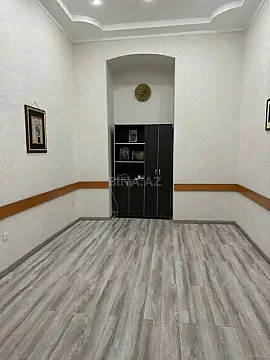 Kirayə verilir 2 otaqlı ofis 75 m²