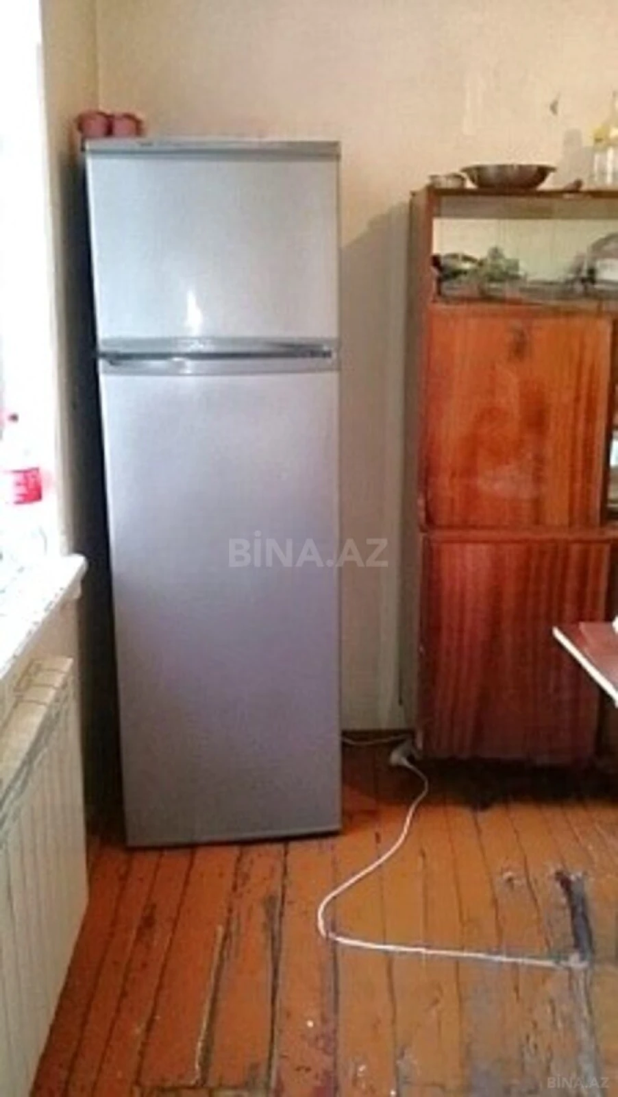 Satılır 5 otaqlı mənzil 100 m²