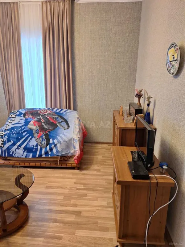 Satılır 5 otaqlı həyət evi 133 m²