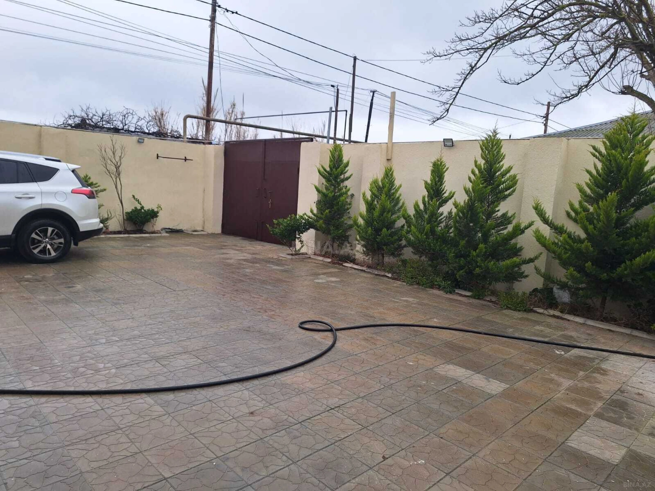 Satılır 5 otaqlı həyət evi 133 m²