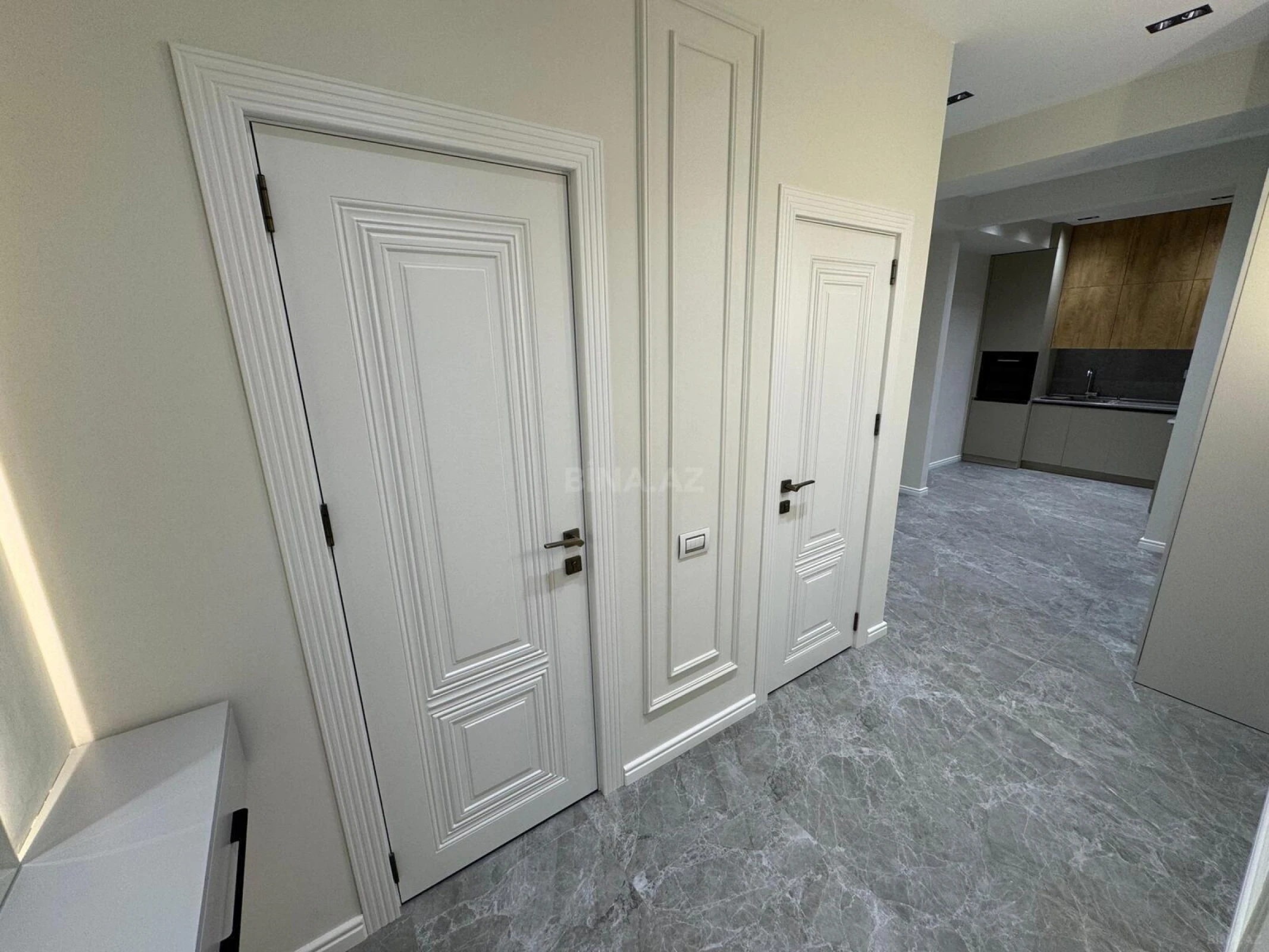 Satılır 2 otaqlı mənzil 80 m²