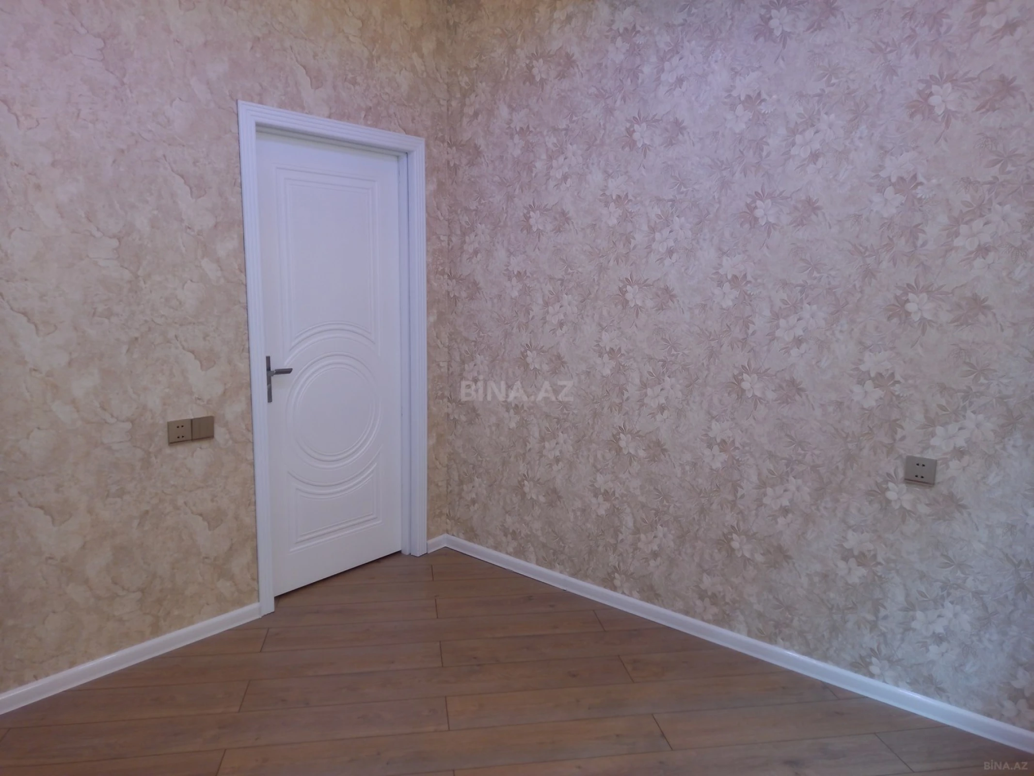 Satılır 1 otaqlı mənzil 32 m²