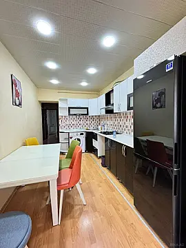 Kirayə verilir 2 otaqlı mənzil 55 m² — Bakı, Nərimanov 2 otaq 55.00 m²