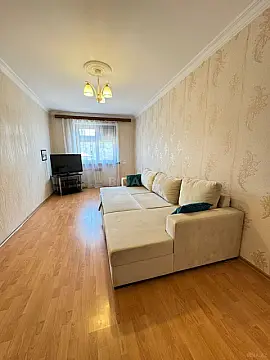 Kirayə verilir 2 otaqlı mənzil 55 m²