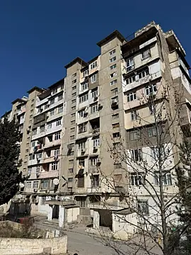 Satılır 4 otaqlı mənzil 110 m² — Bakı, İnşaatçılar 4 otaq 110.00 m²