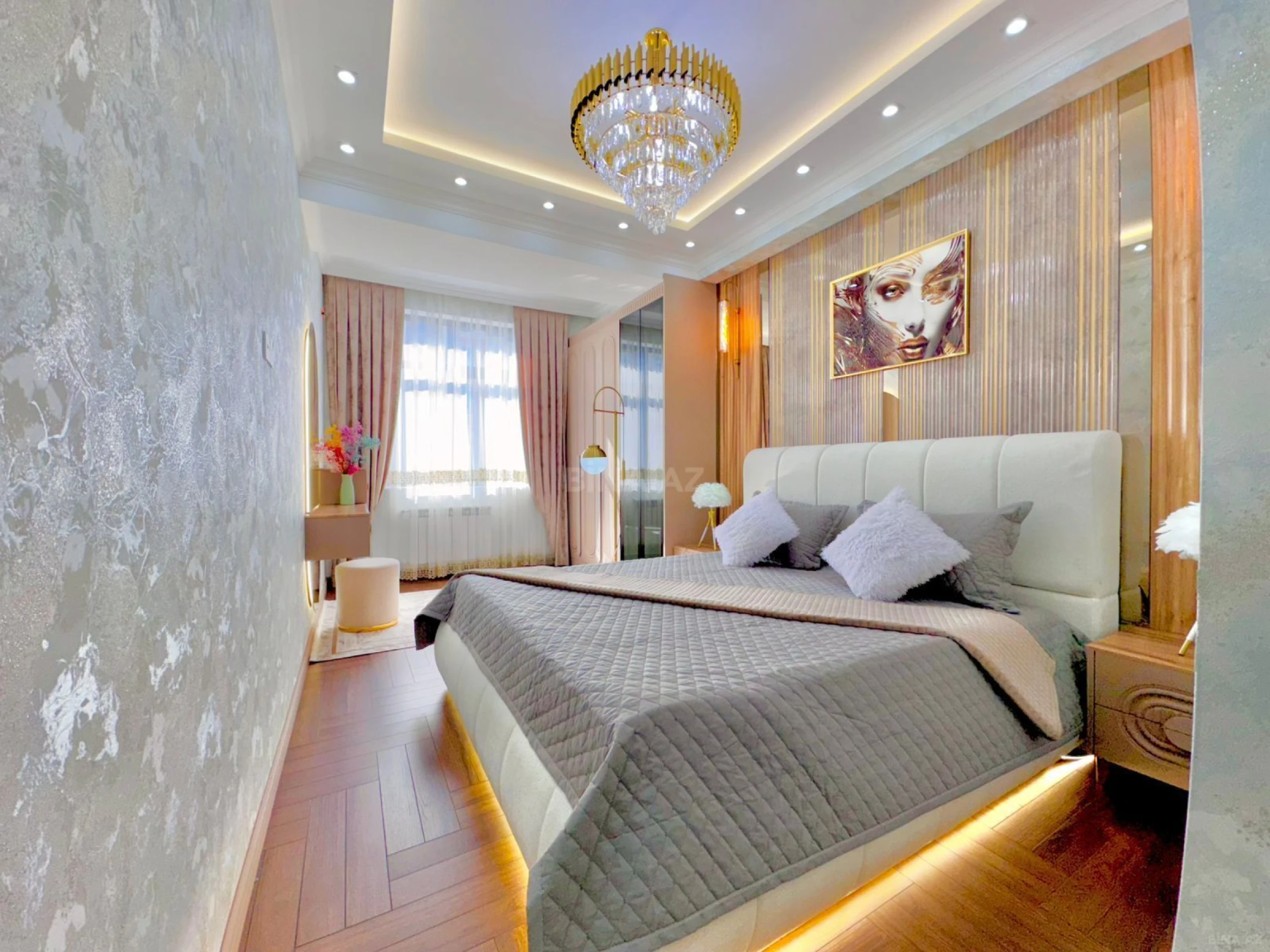 Satılır 3 otaqlı mənzil 127 m²