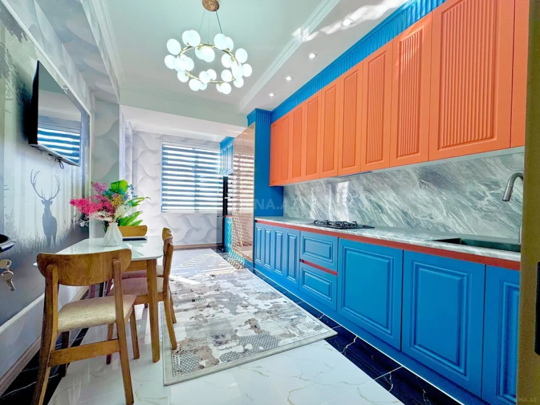 Satılır 3 otaqlı mənzil 127 m²