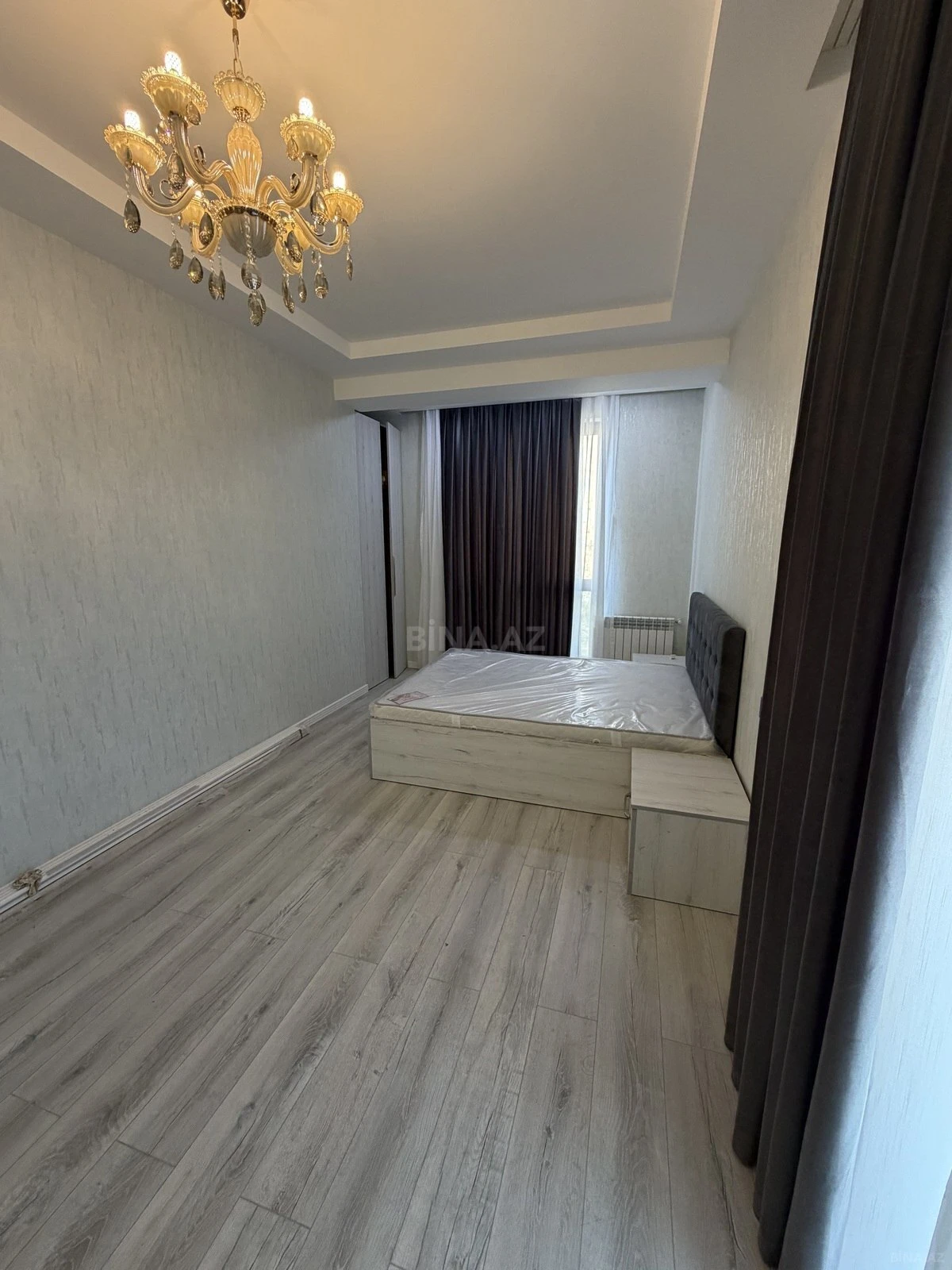 Satılır 2 otaqlı mənzil 96.5 m²