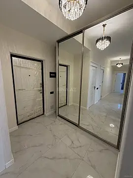 Satılır 2 otaqlı mənzil 96.5 m²