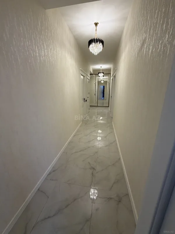 Satılır 2 otaqlı mənzil 96.5 m²