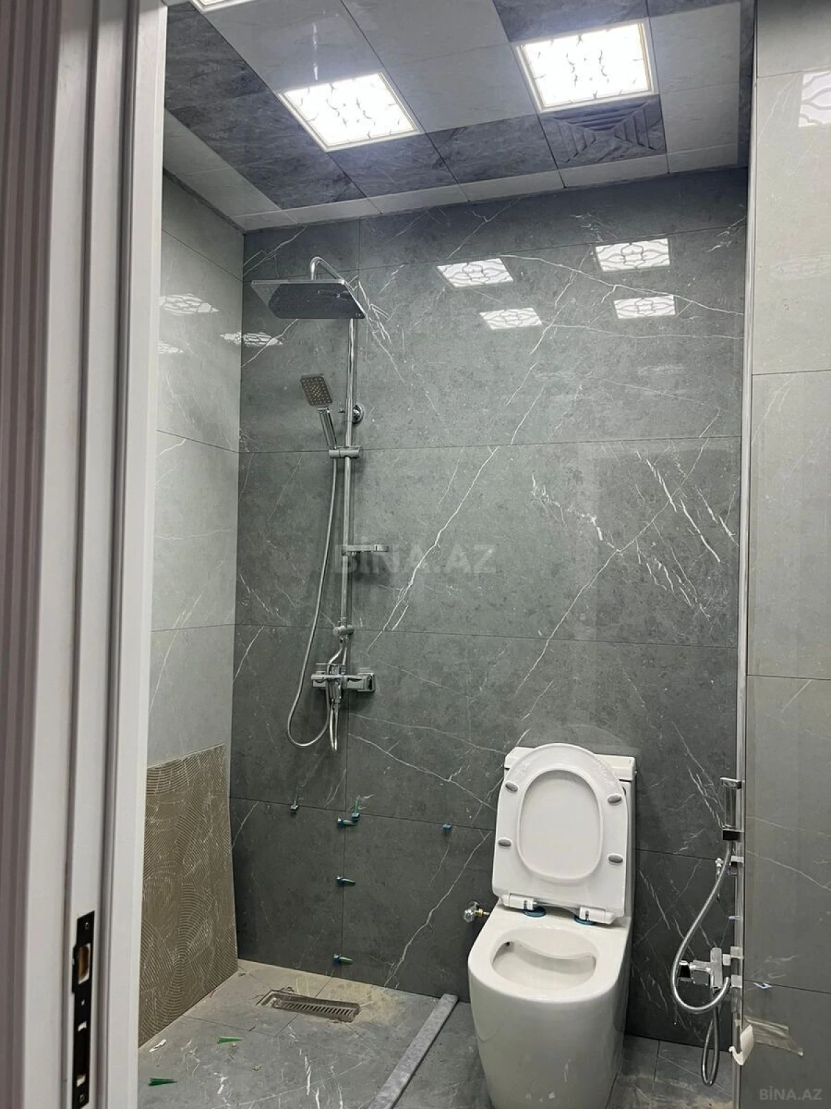 Satılır 2 otaqlı mənzil 50 m²
