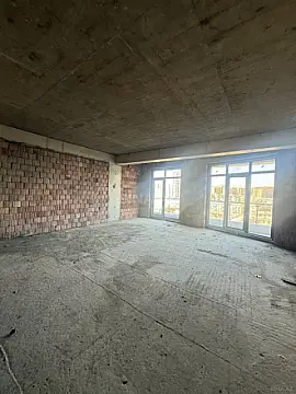 Satılır 2 otaqlı mənzil 72.4 m²