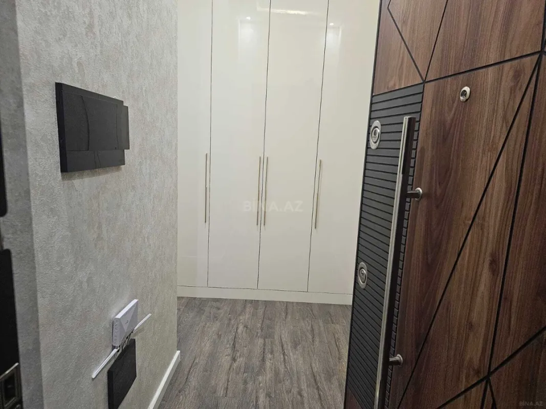 Kirayə verilir 2 otaqlı mənzil 65 m²