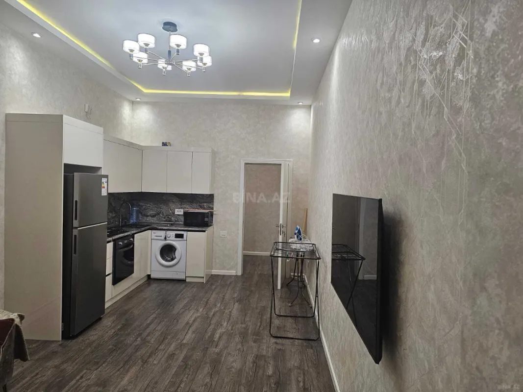 Kirayə verilir 2 otaqlı mənzil 65 m²