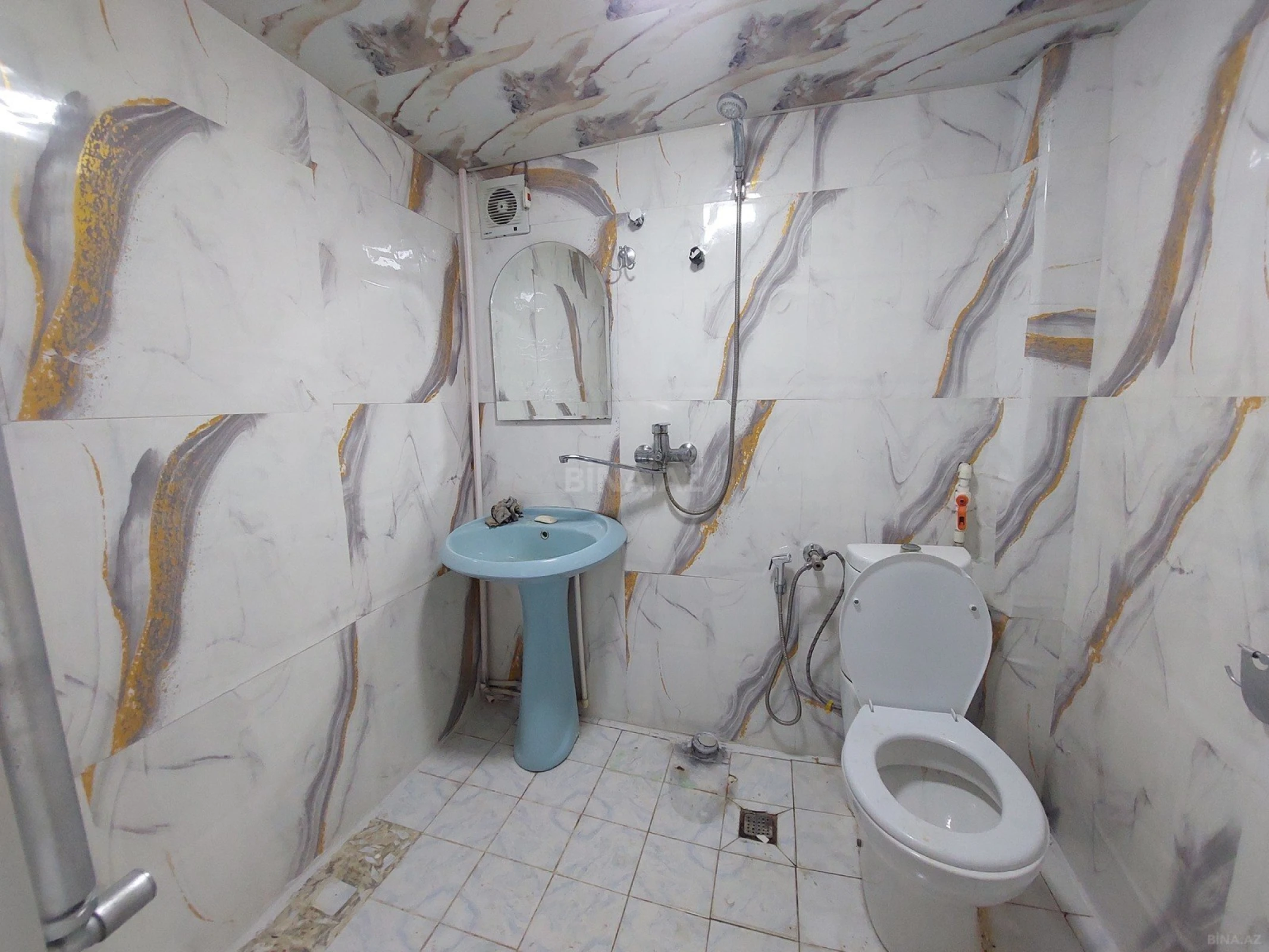 Kirayə verilir 3 otaqlı mənzil 85 m²