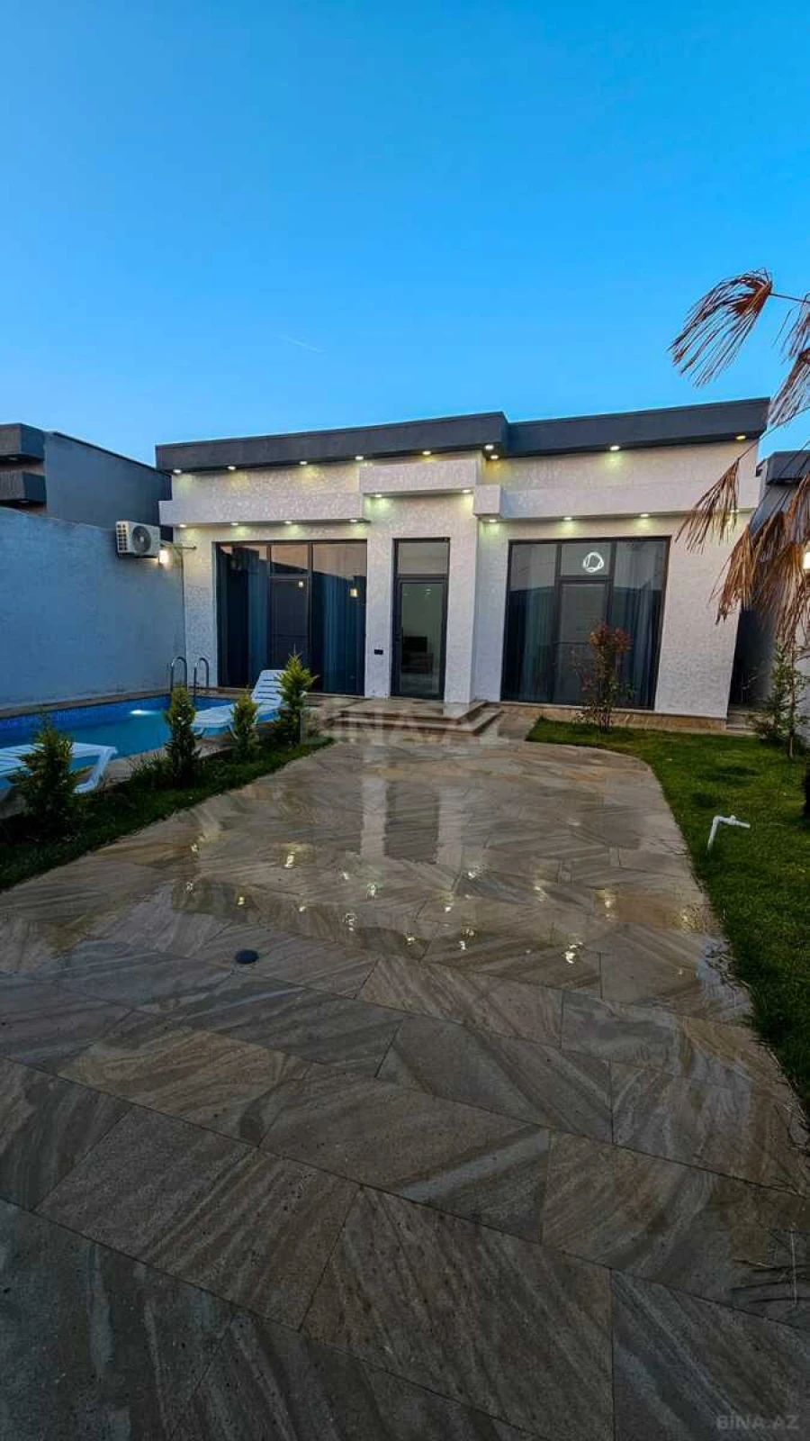 Satılır 4 otaqlı həyət evi 102 m²