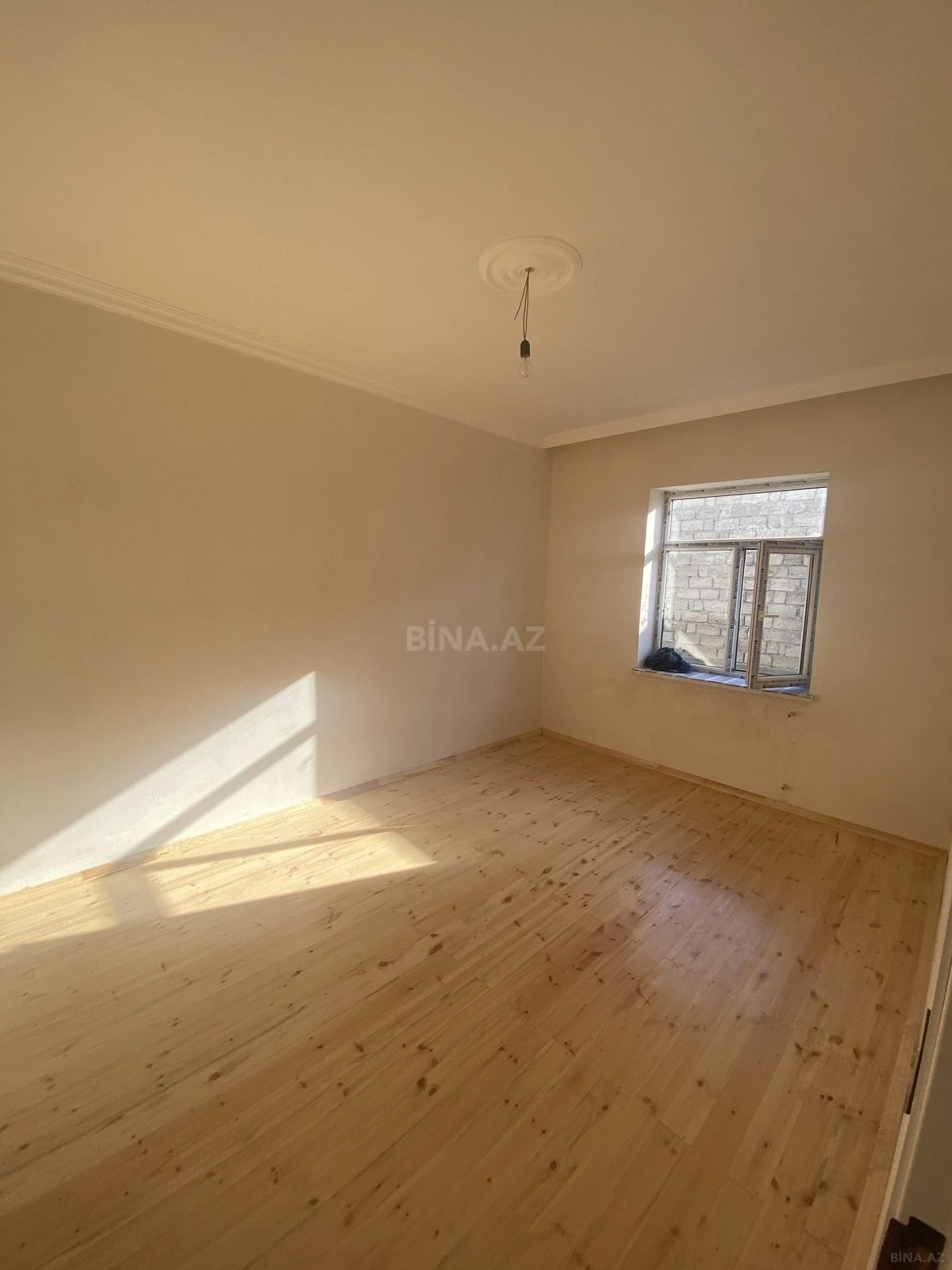 Satılır 3 otaqlı həyət evi 60 m²