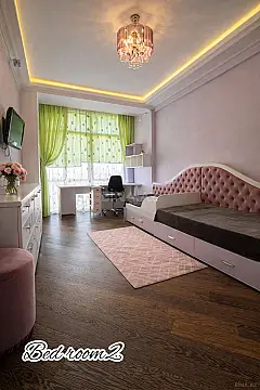 Kirayə verilir 4 otaqlı mənzil 150 m²