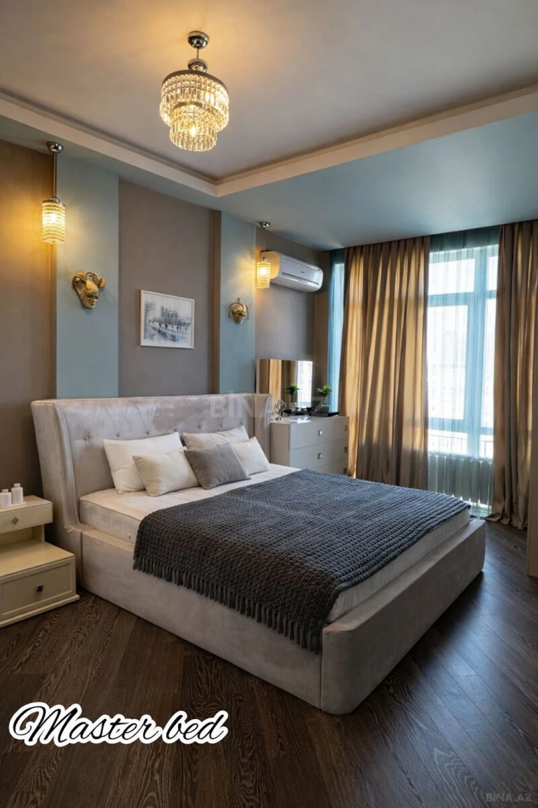 Kirayə verilir 4 otaqlı mənzil 150 m²