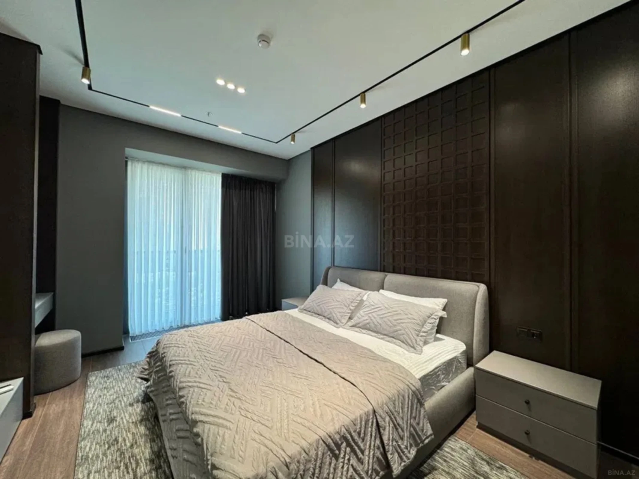 Kirayə verilir 3 otaqlı mənzil 120 m²