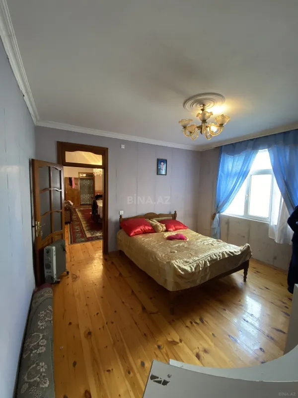 Satılır 5 otaqlı həyət evi 150 m²