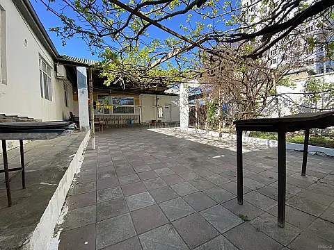 Satılır 5 otaqlı həyət evi 150 m²