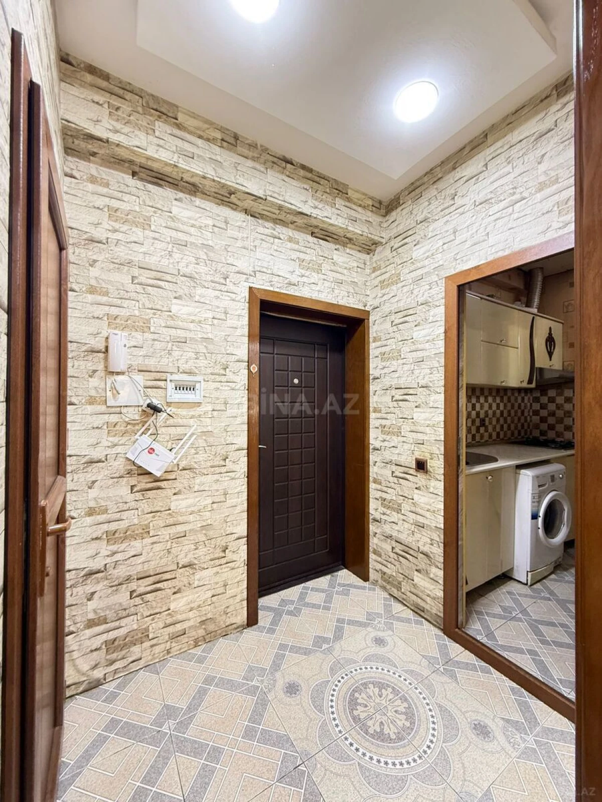 Satılır 2 otaqlı mənzil 52 m²
