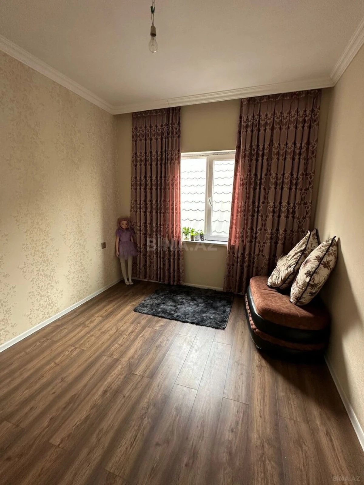 Satılır 4 otaqlı həyət evi 150 m²