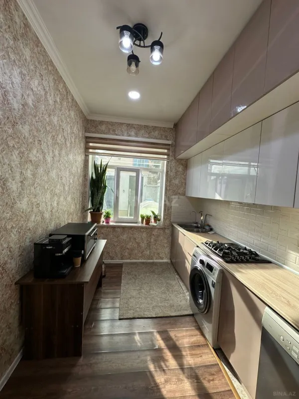 Satılır 4 otaqlı həyət evi 150 m²