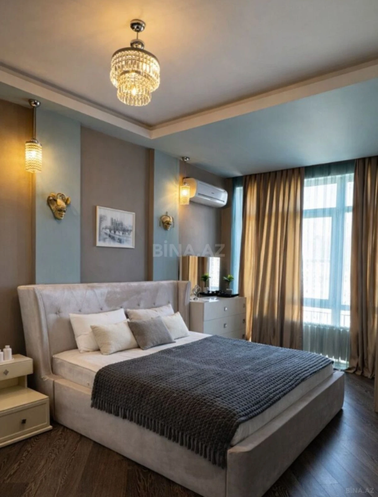 Kirayə verilir 4 otaqlı mənzil 150 m²