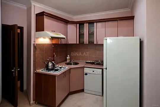Satılır 2 otaqlı mənzil 65 m²