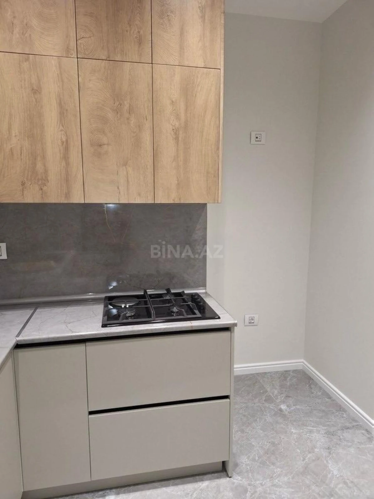 Satılır 2 otaqlı mənzil 80 m²