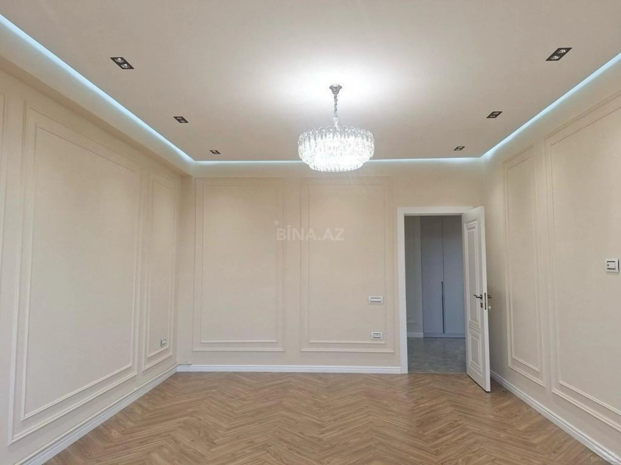 Satılır 2 otaqlı mənzil 80 m²