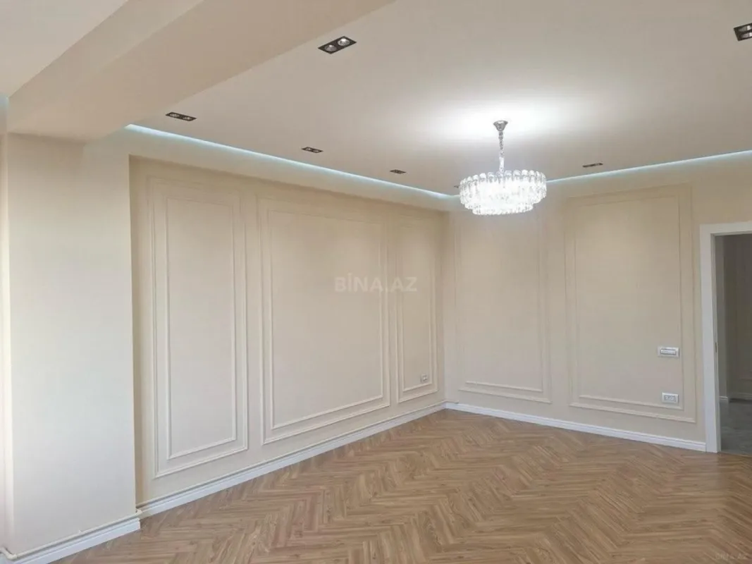 Satılır 2 otaqlı mənzil 80 m²