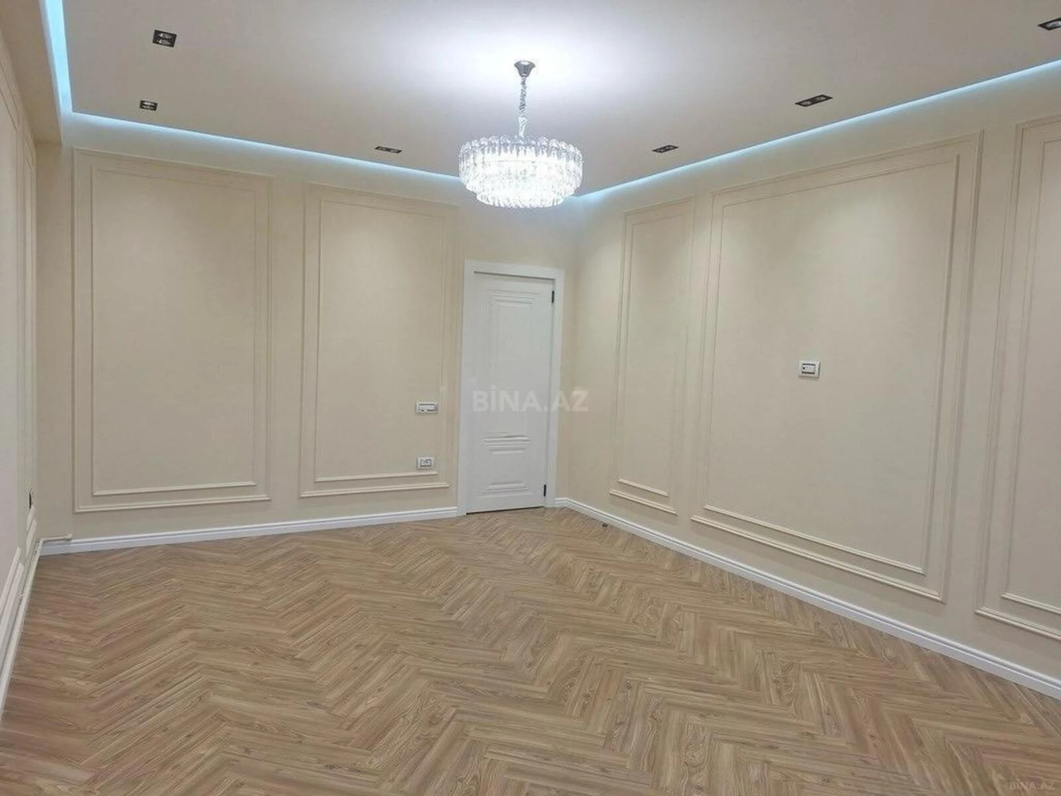 Satılır 2 otaqlı mənzil 80 m²