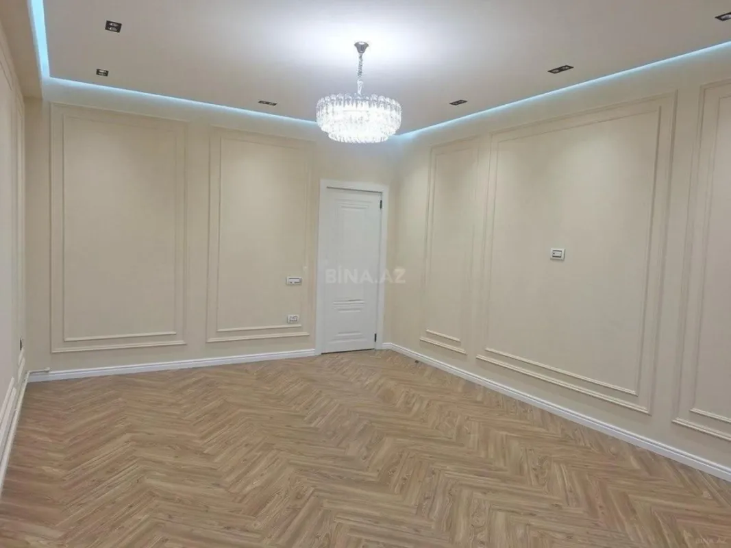 Satılır 2 otaqlı mənzil 80 m²