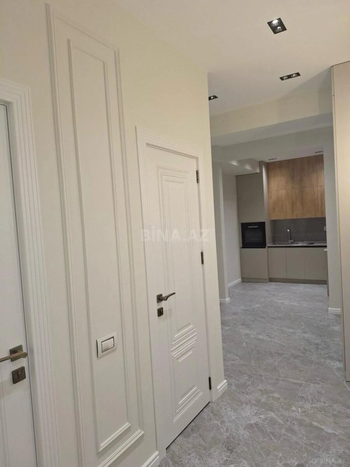 Satılır 2 otaqlı mənzil 80 m²