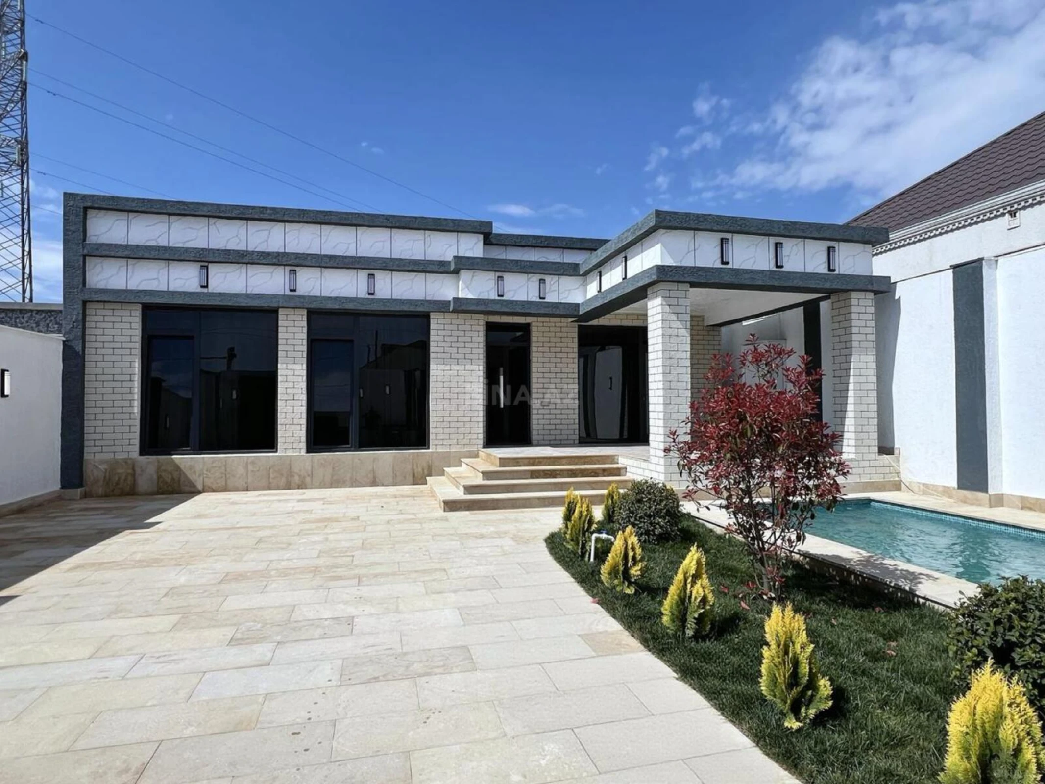 Satılır 4 otaqlı həyət evi 150 m²