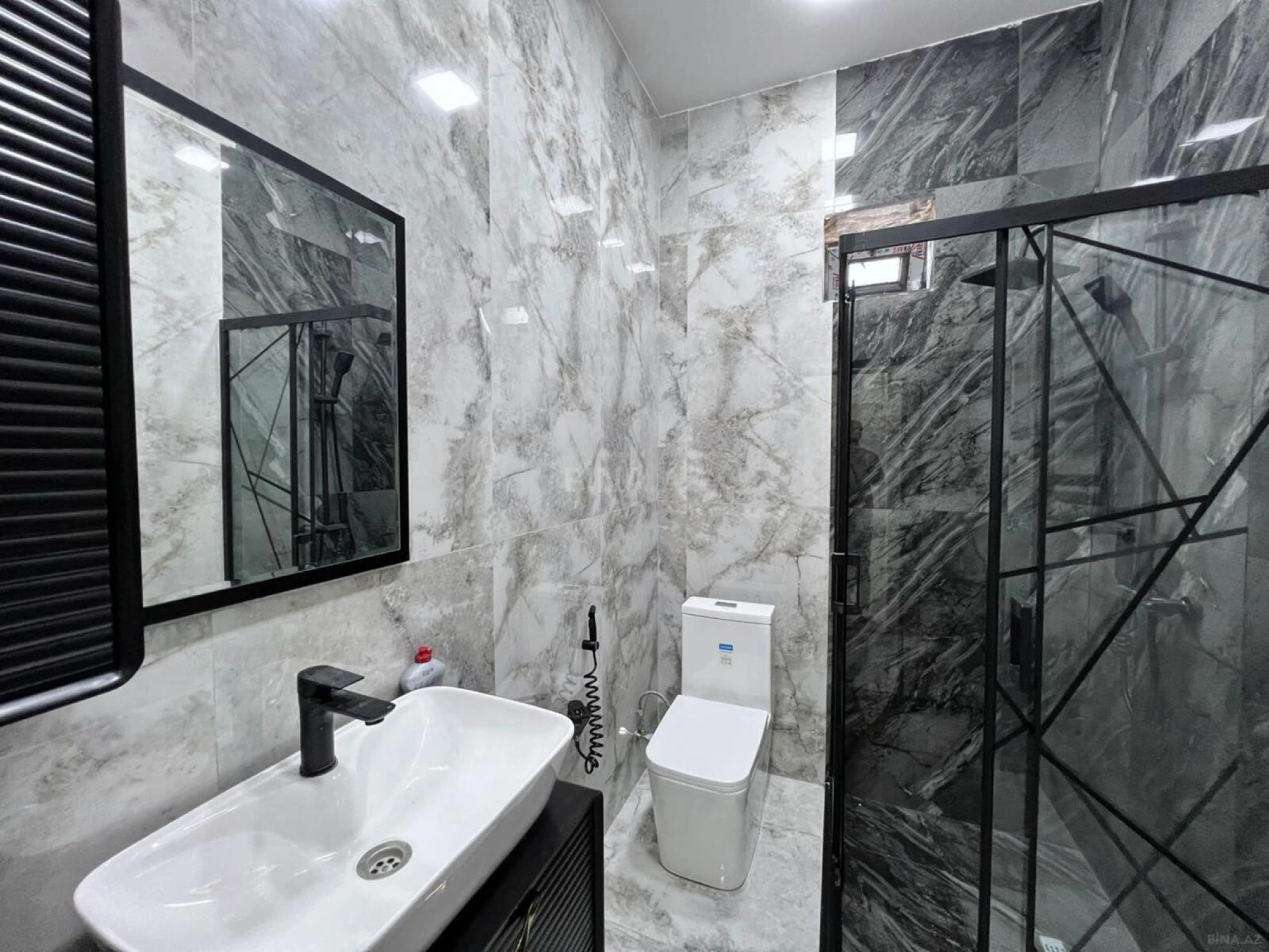 Satılır 4 otaqlı həyət evi 150 m²