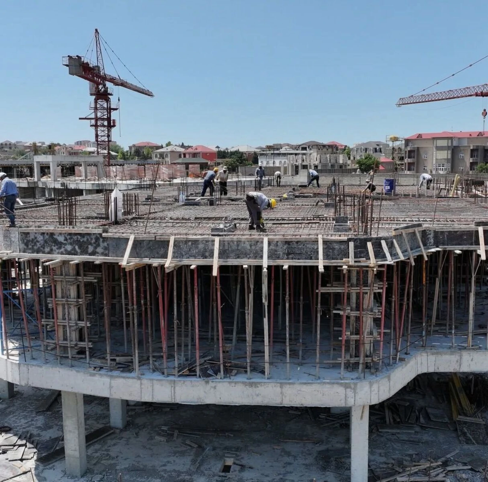 Satılır 1 otaqlı mənzil 51 m²