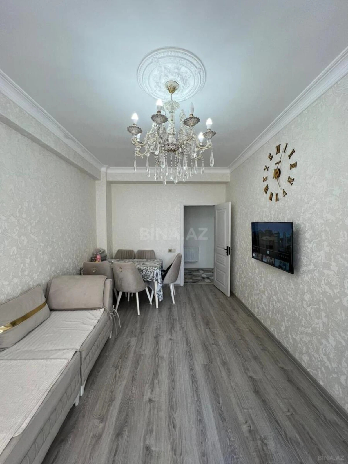 Satılır 2 otaqlı mənzil 55 m²