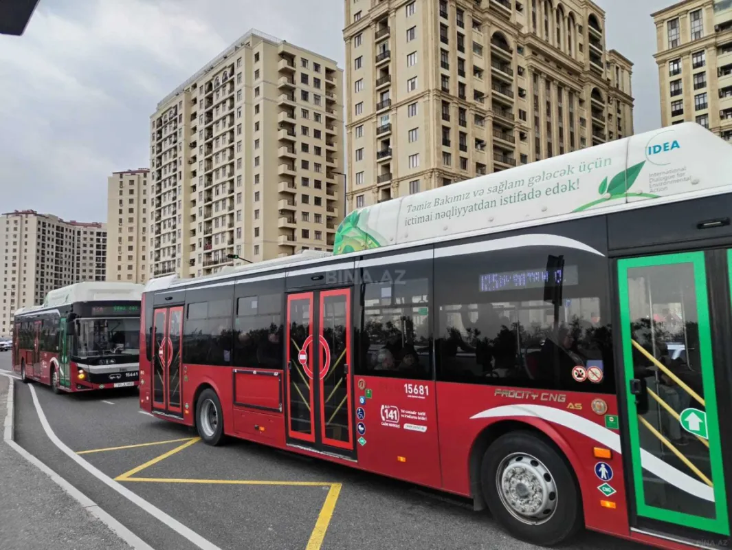 Kirayə verilir 3 otaqlı mənzil 121.5 m²