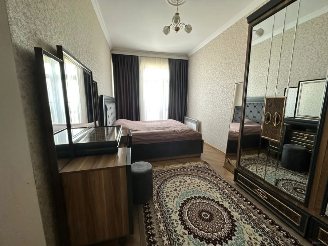 Kirayə verilir 3 otaqlı mənzil 121.5 m²