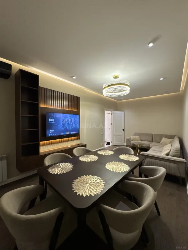 Kirayə verilir 2 otaqlı mənzil 75 m²