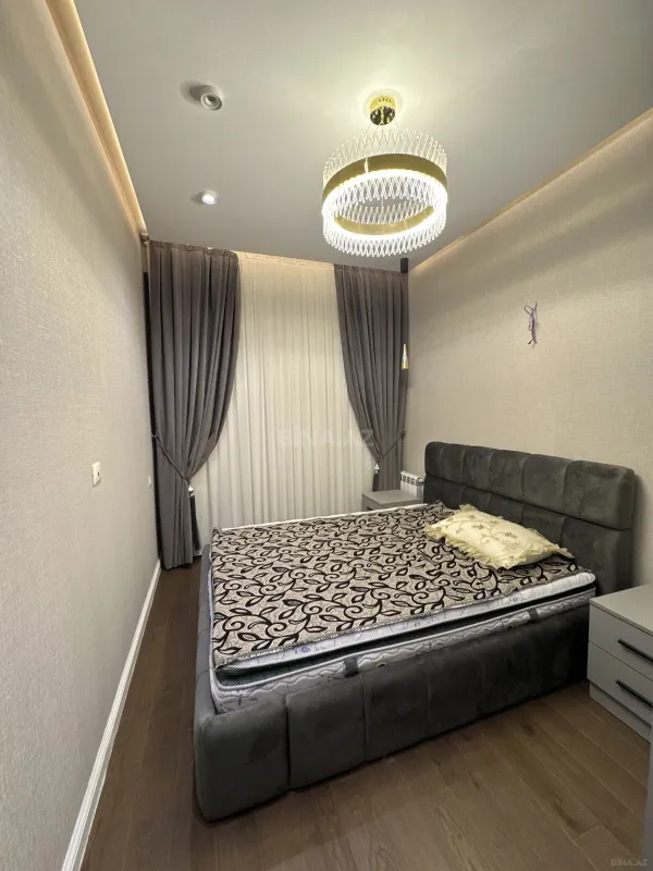 Kirayə verilir 2 otaqlı mənzil 75 m²