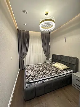 Kirayə verilir 2 otaqlı mənzil 75 m²