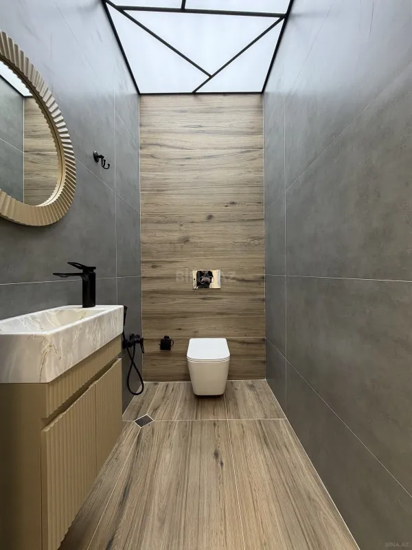 Satılır 3 otaqlı mənzil 105 m²