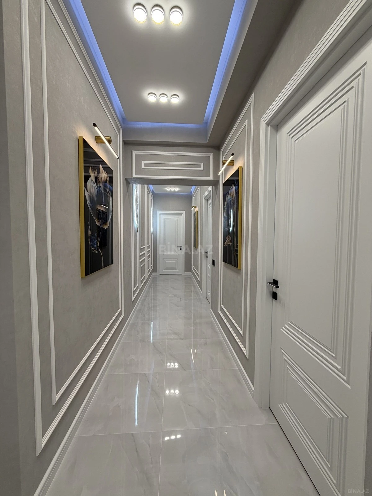 Satılır 3 otaqlı mənzil 105 m²