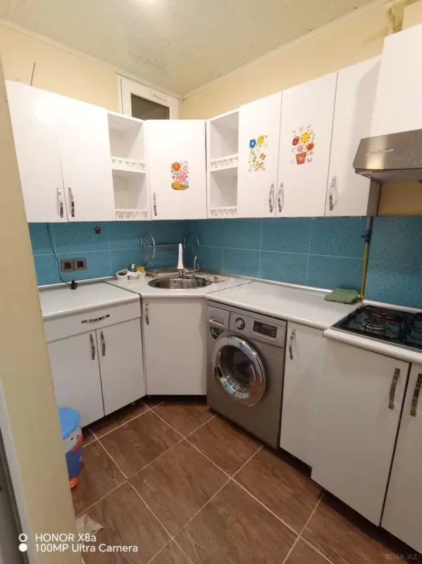 Satılır 2 otaqlı mənzil 60 m²