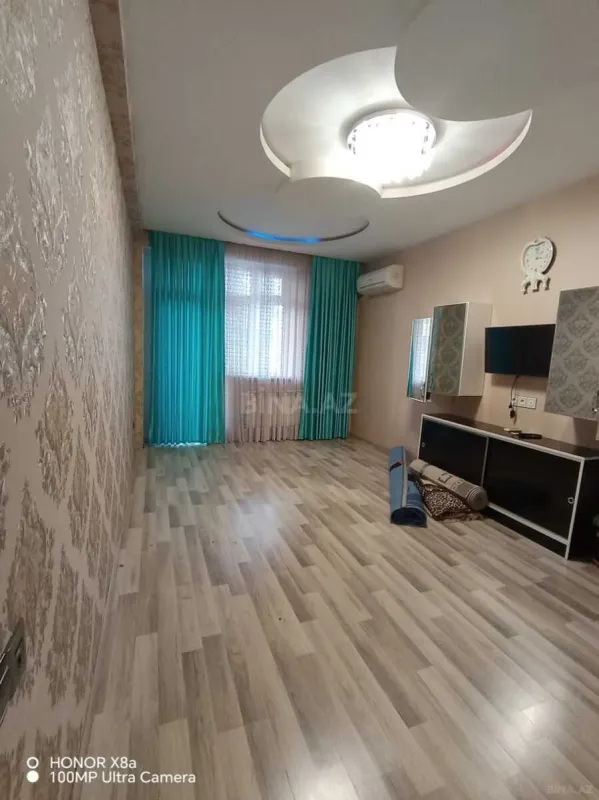 Satılır 2 otaqlı mənzil 60 m²